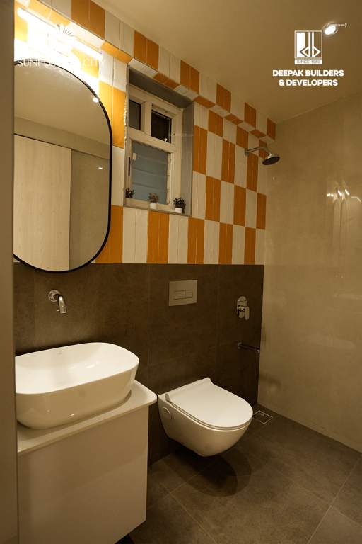  sunflower city Bathroom