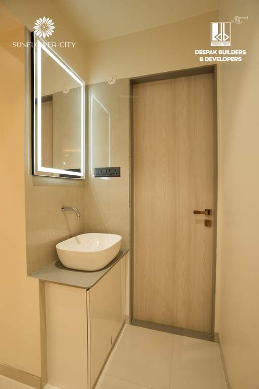  sunflower city Bathroom