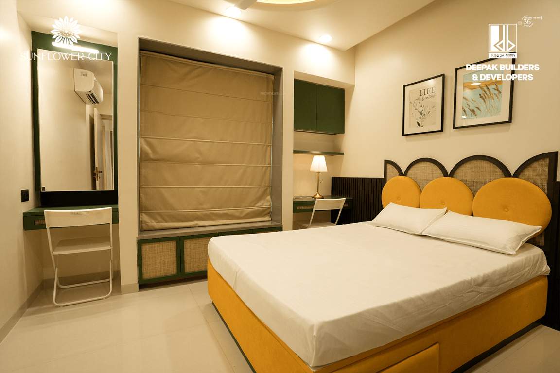  sunflower city Bedroom