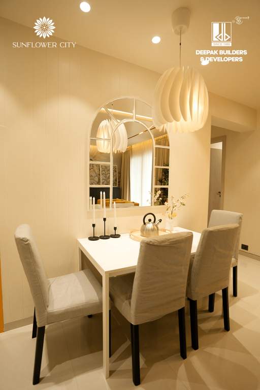  sunflower city Dining Area