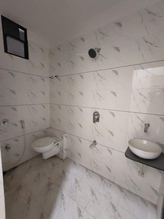  pancham aristo Bathroom