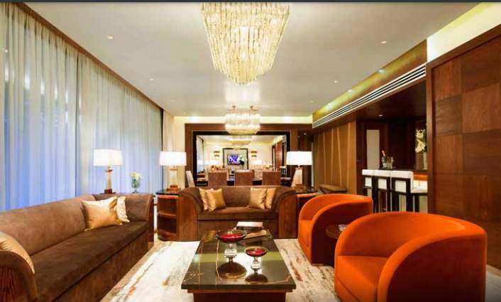 yazarina iii Living Area