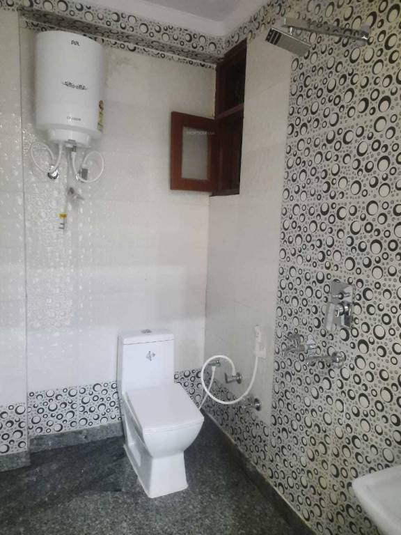  affordable homes Bathroom