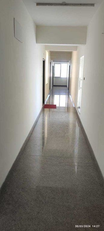  paradise Entrance Lobby