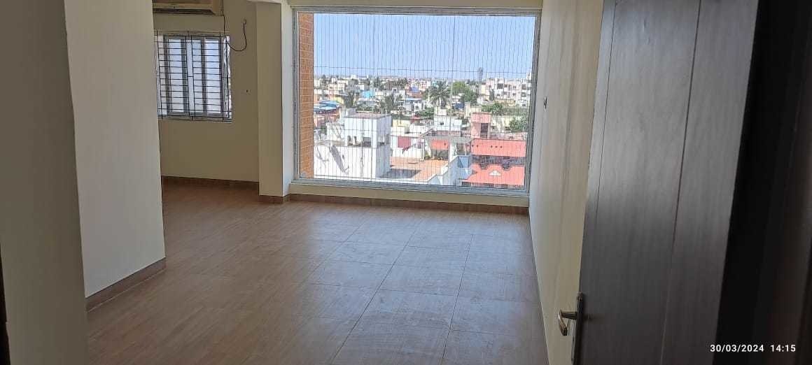  paradise Living Area