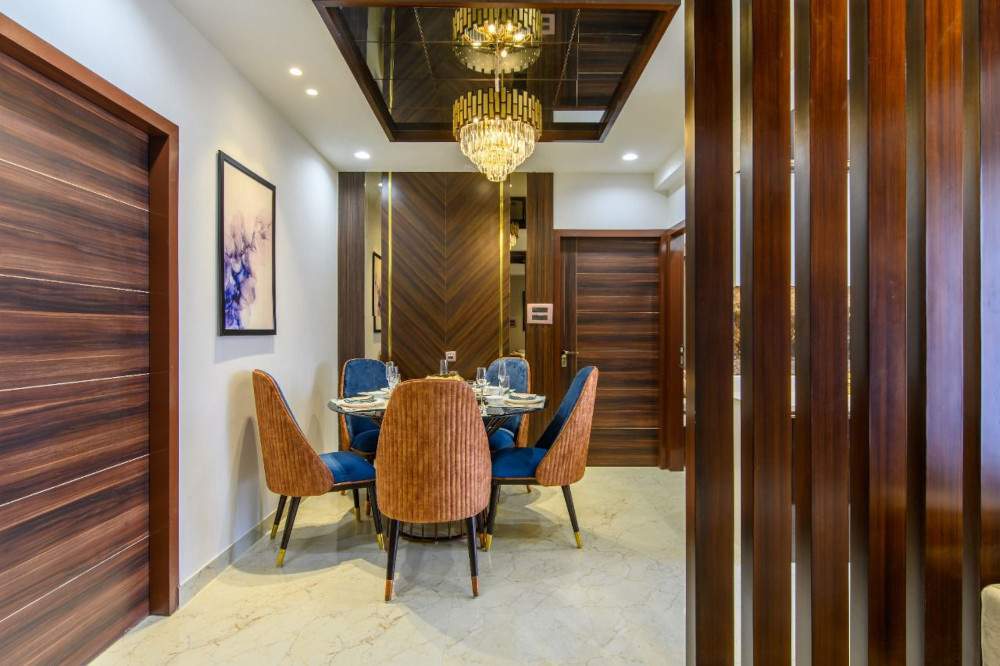  vardhmans kings court Dining Area