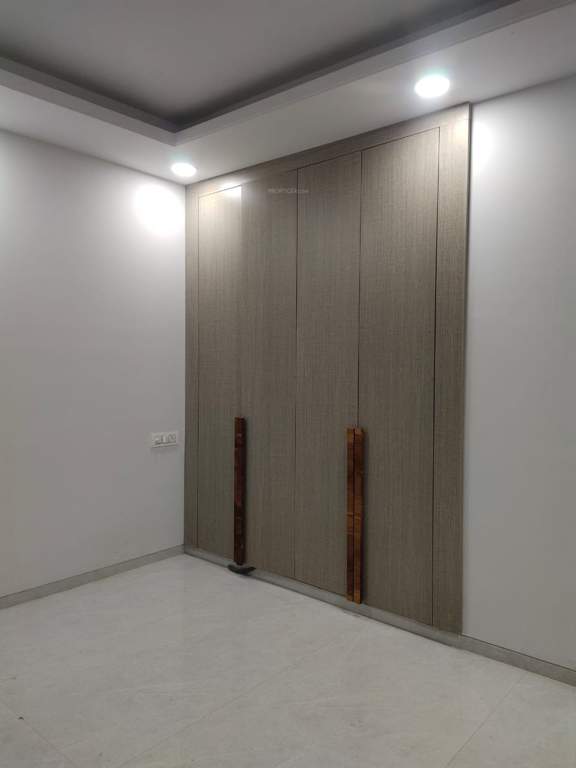  luxury floors  Bedroom