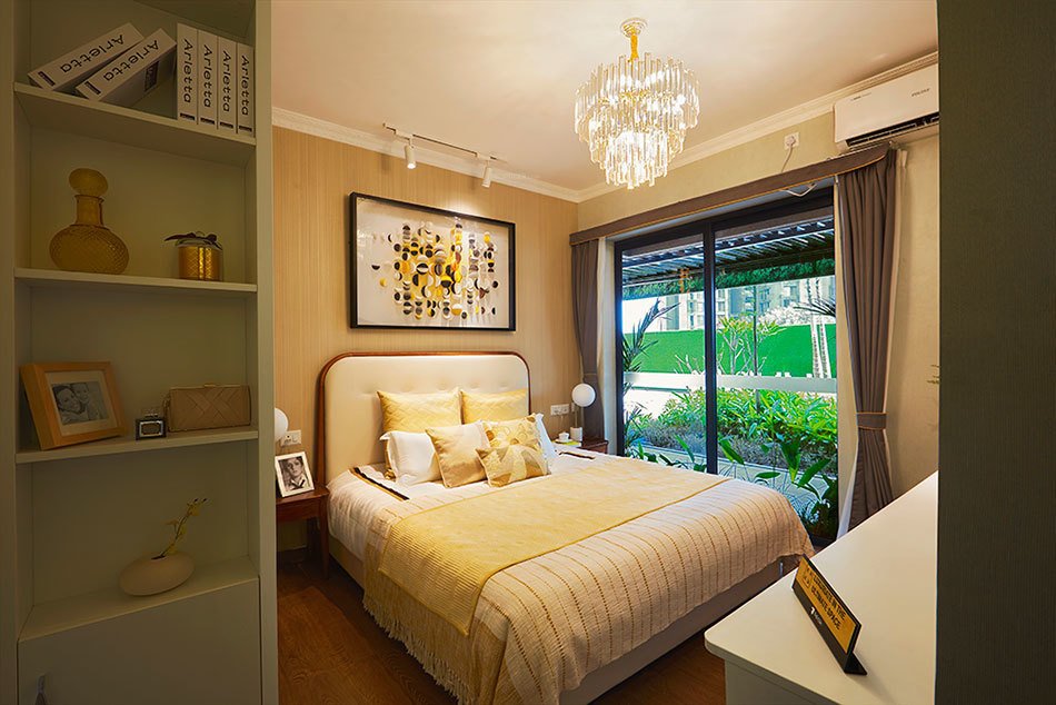  risland the icon Bedroom