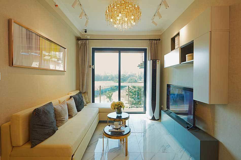  risland the icon Living Area