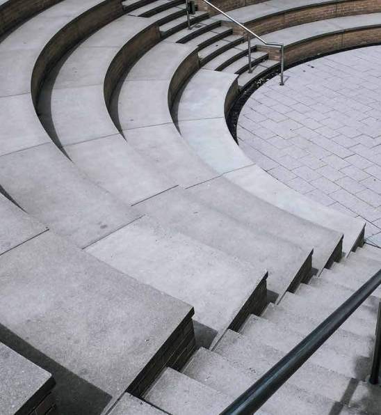  auris ilaria Amphitheater