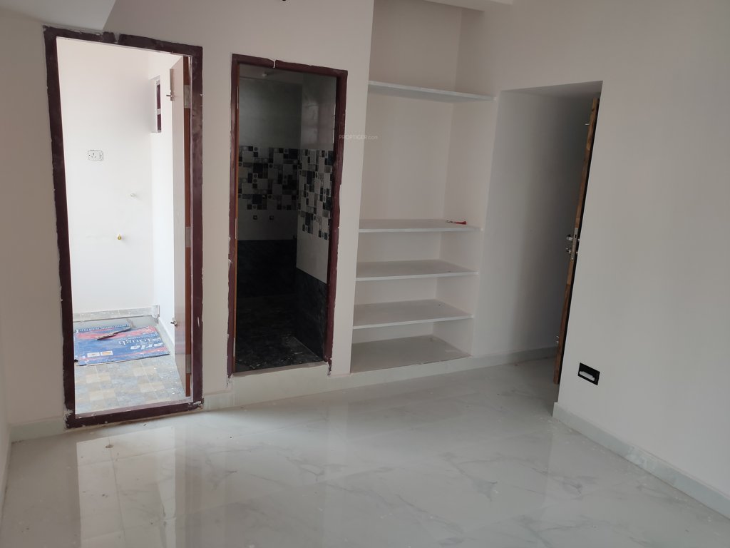  felicity Living Area