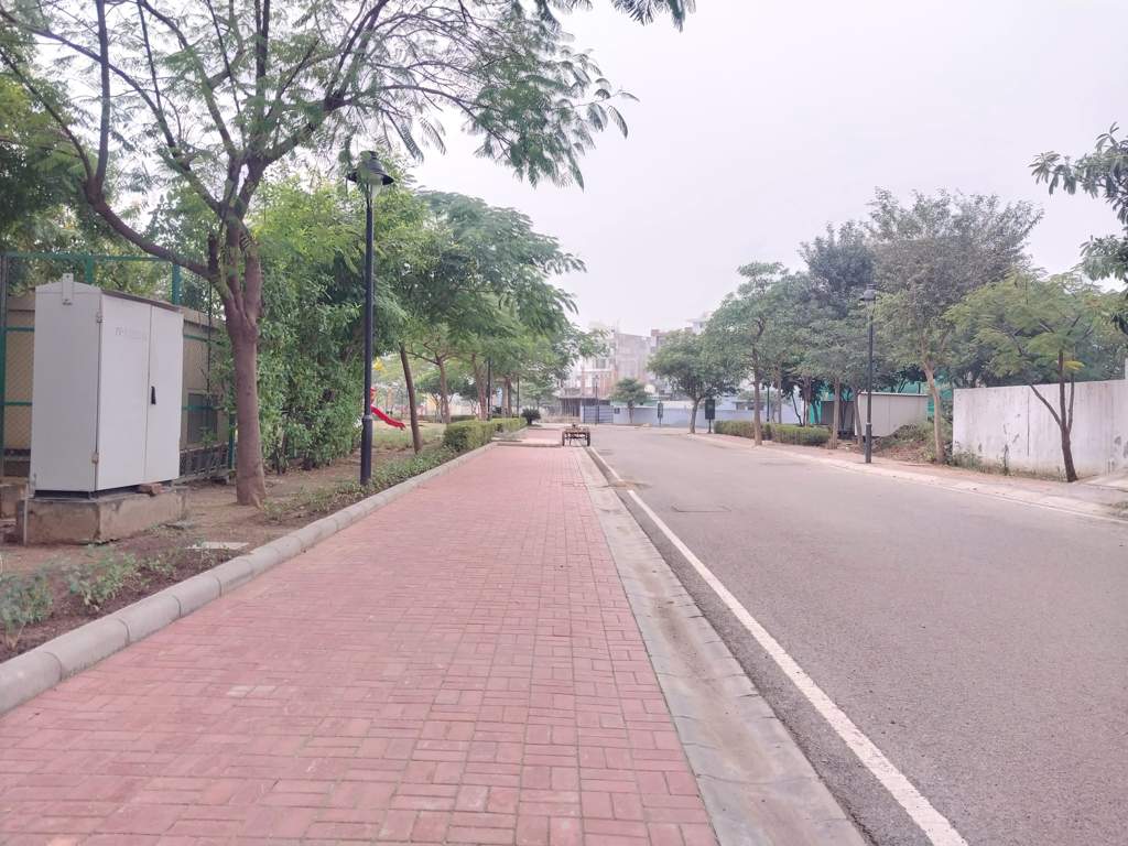  garden city independent floors Internal Roads & Footpaths