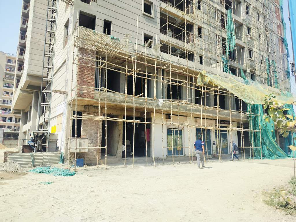  gulmohur garden ghaziabad T 22 Utopia Construction Status May 24