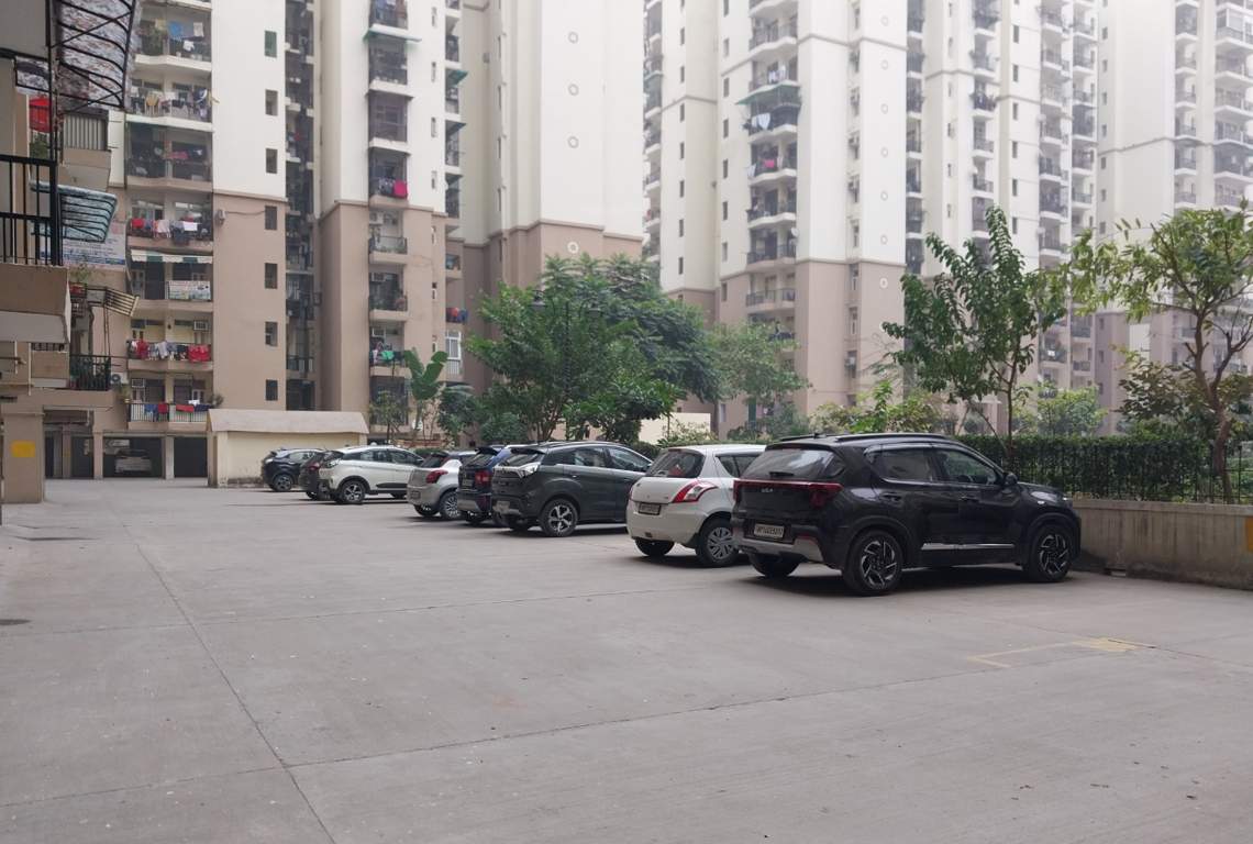  gulmohur garden utopia the nest Car Parking