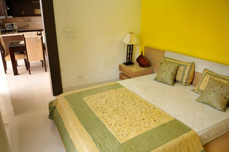  gulmohur garden ghaziabad Bedroom