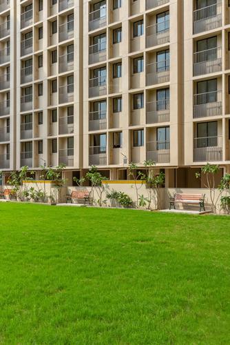  sun-rising-homes Landscaped Gardens