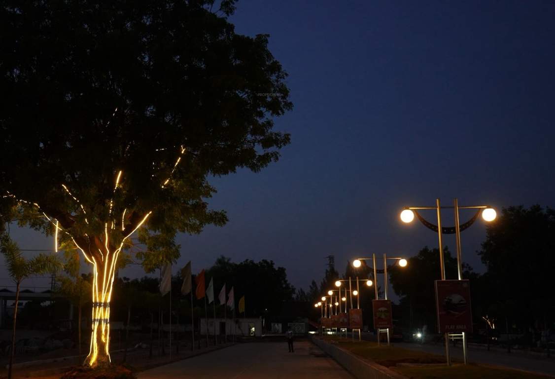  fortune keerthi Street Lighting