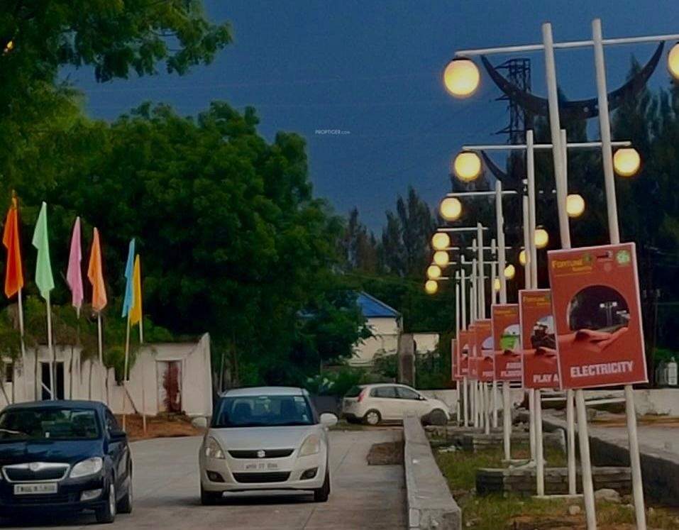  fortune keerthi Street Lighting