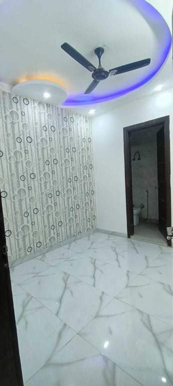  property palace luxury floors Bedroom