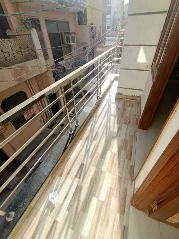  smart floors Balcony