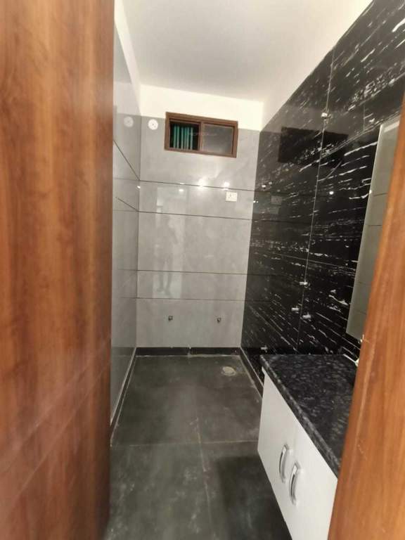  smart floors Bathroom