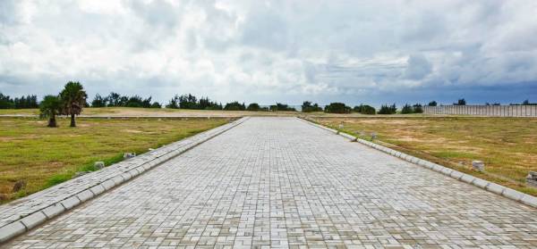  marina Internal Roads & Footpaths