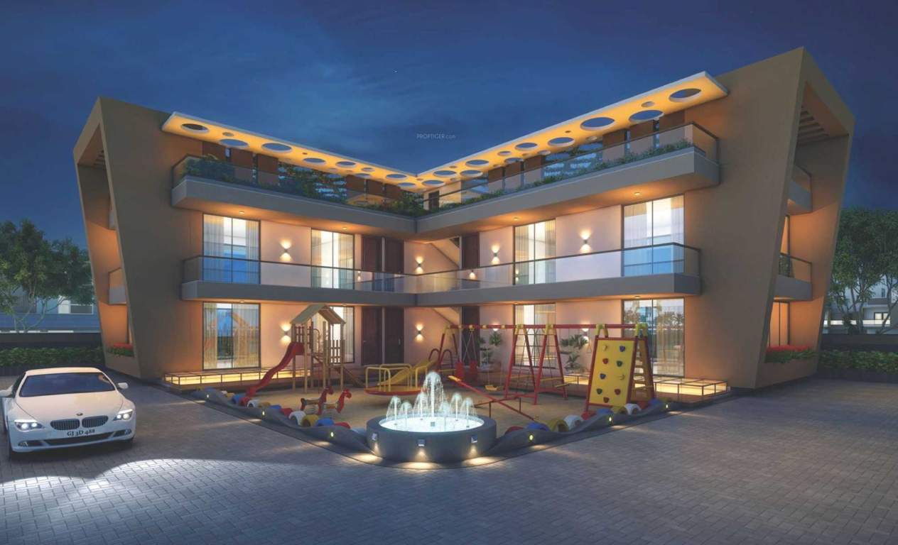  noble crown Club House