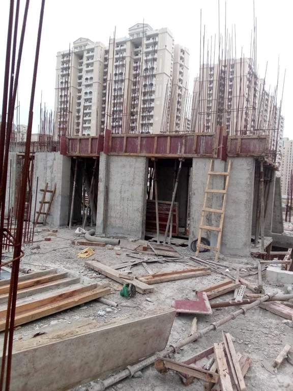 the express park view ii low rise apartments Construction Status Sept 22