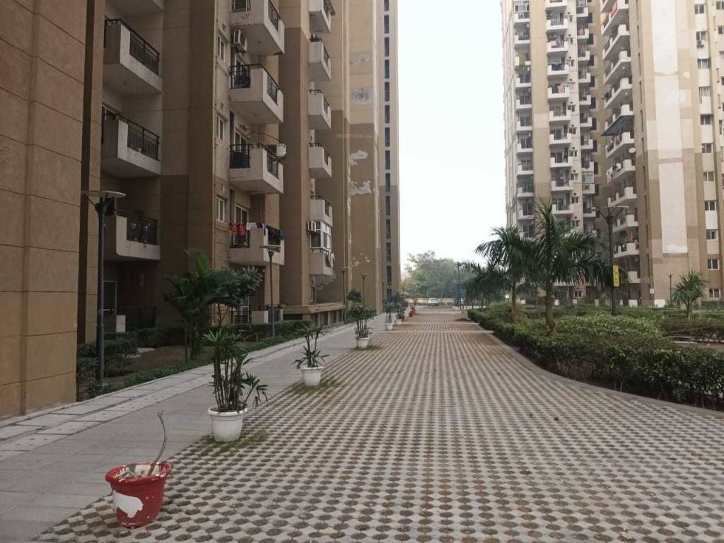 Nimbus The Express Park View II Low Rise Apartments