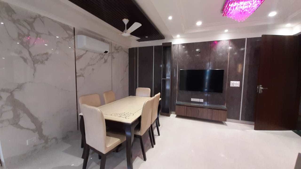 the palm Living Area