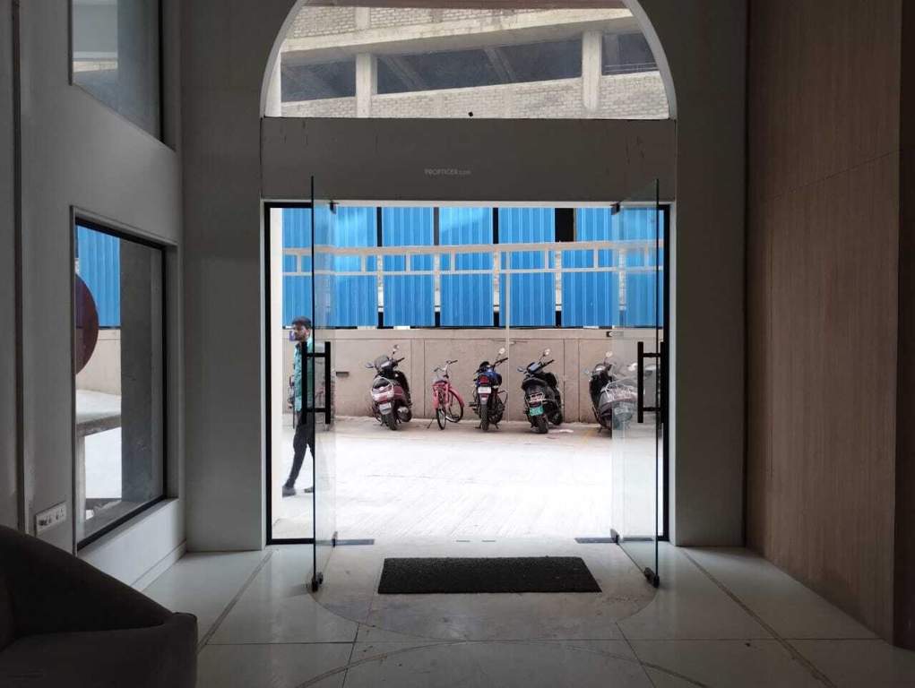  welworth bluescapes Entrance Lobby