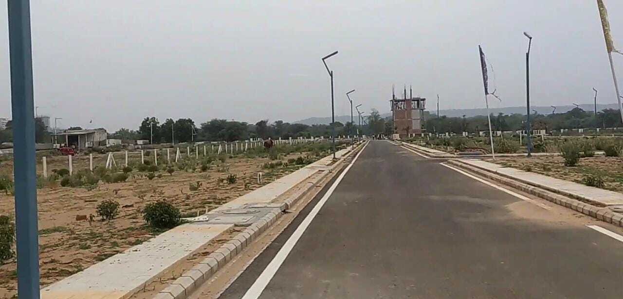  hill estate Internal Roads & Footpaths