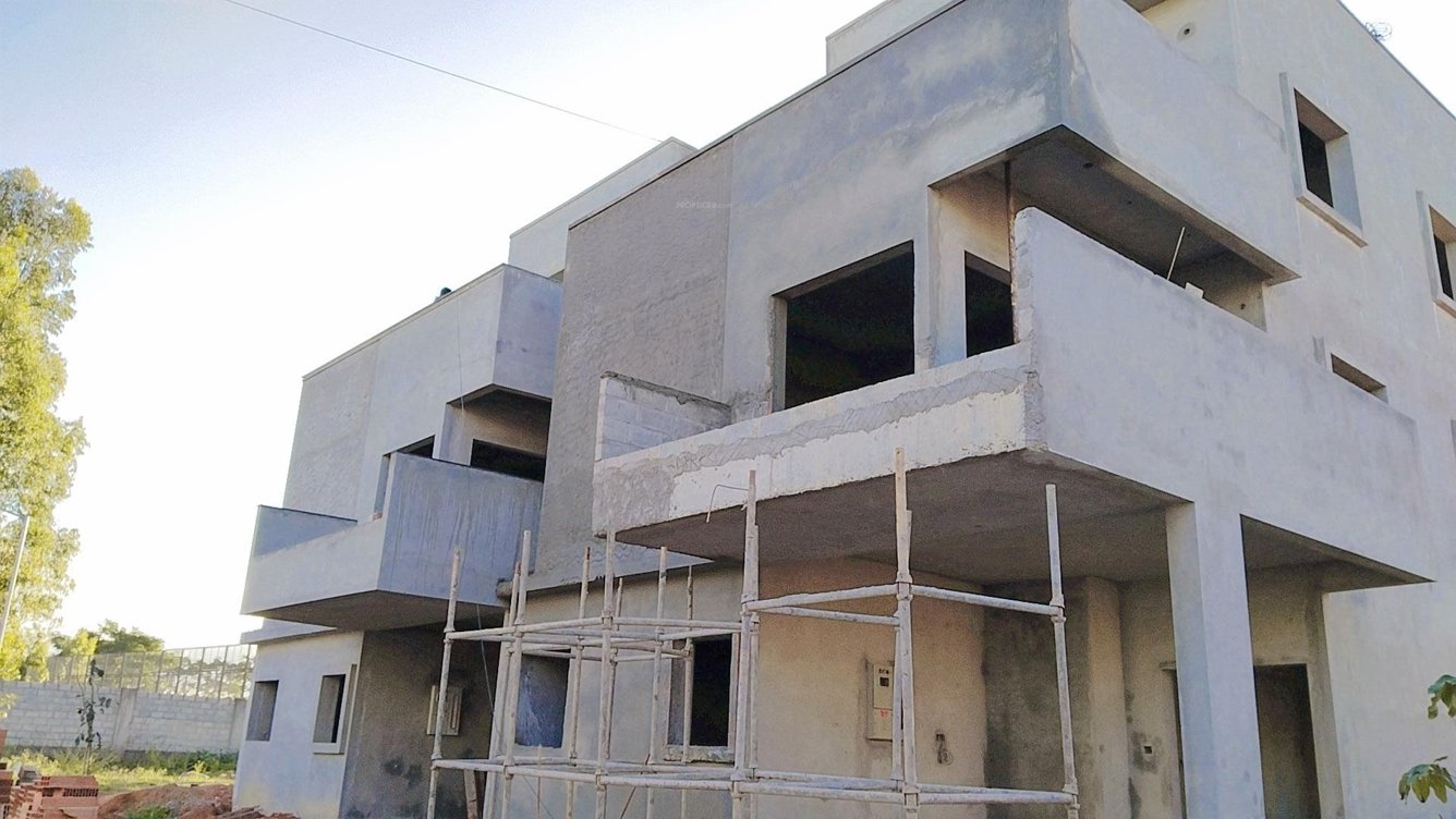  verde en resplandor Construction Status Feb 23