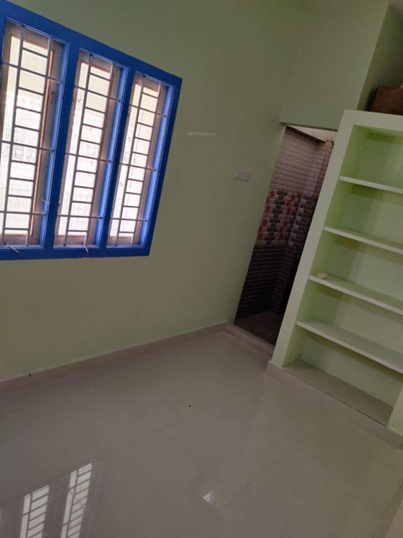  sree sakthi ganapathy villas Bedroom