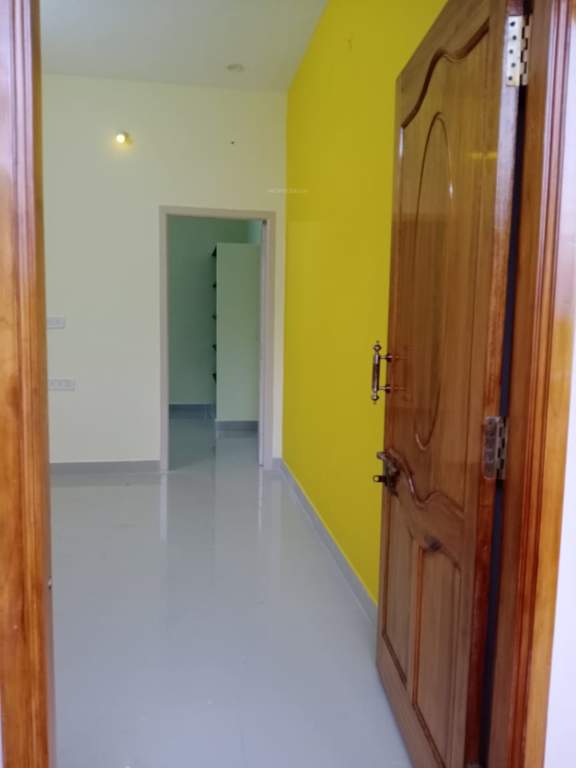  sree sakthi ganapathy villas Living Area