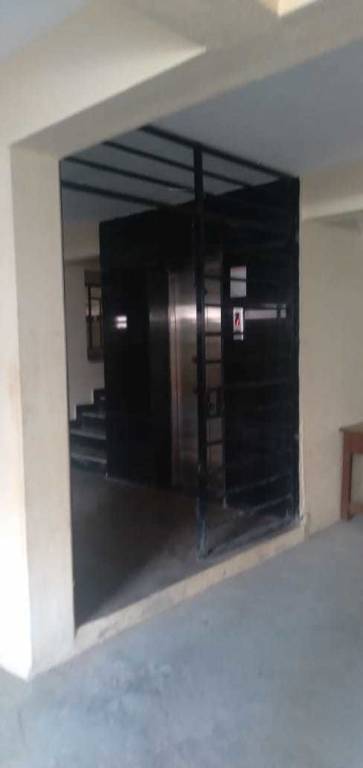  kbn dn enclave Lobby