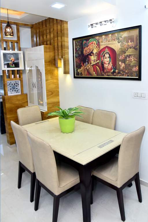  mayfair greens Dining Area