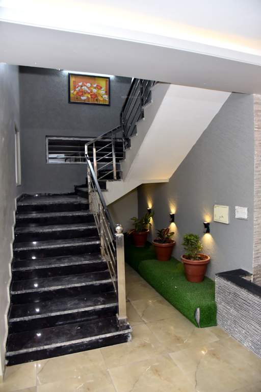  mayfair greens Lobby