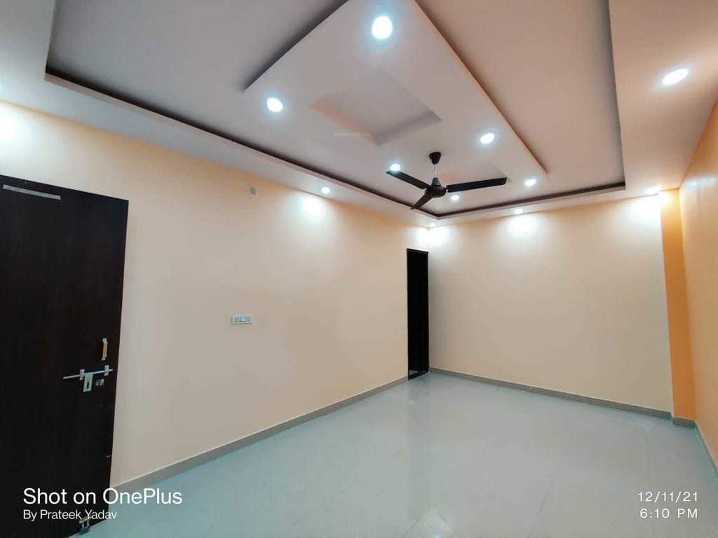  aasra gold Living Area