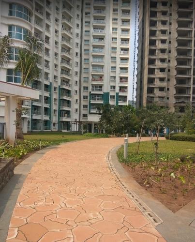  megapolis-mystic-f Jogging Track
