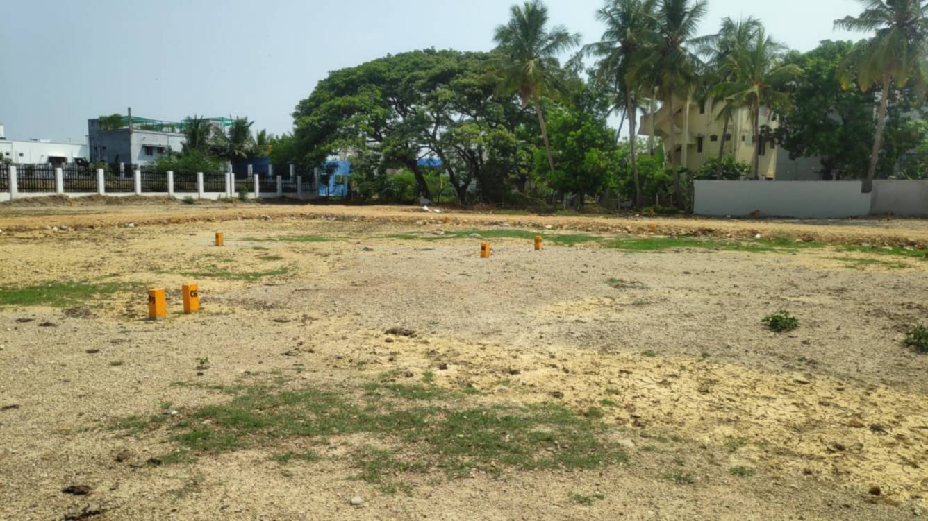  sri sai enclave Plot