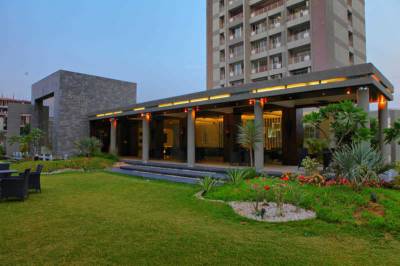  heights Landscaped Gardens