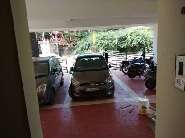  sai-estancia Car Parking