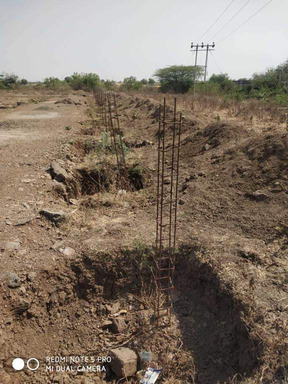  nikunj vihar Plot