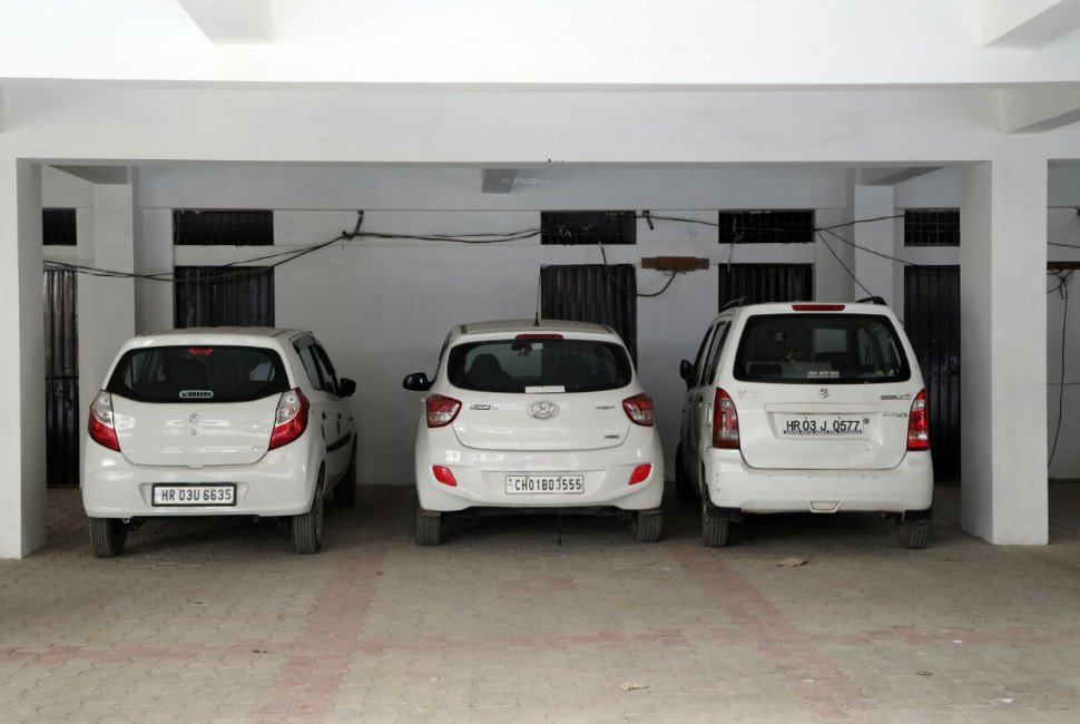  garden homes 2 Car Parking