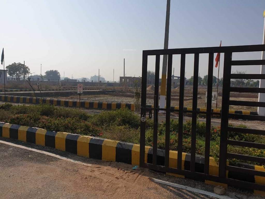  indtech park Plot