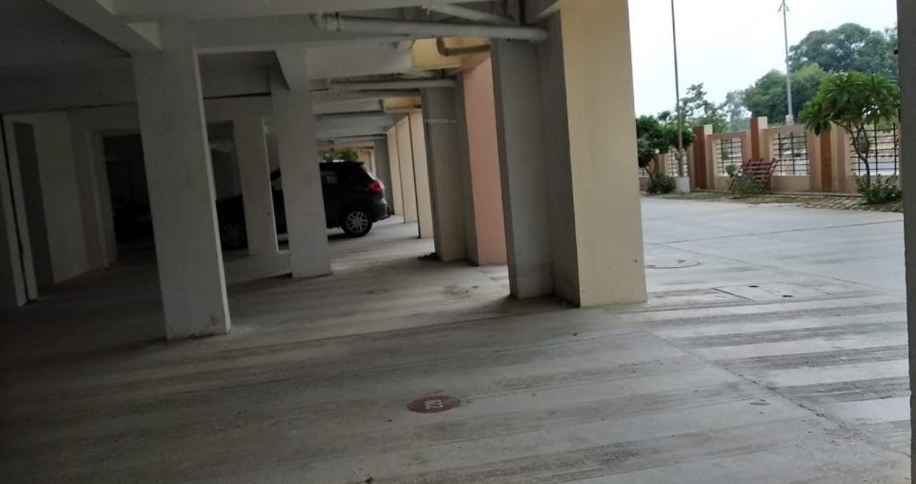  gangotri enclave Car Parking