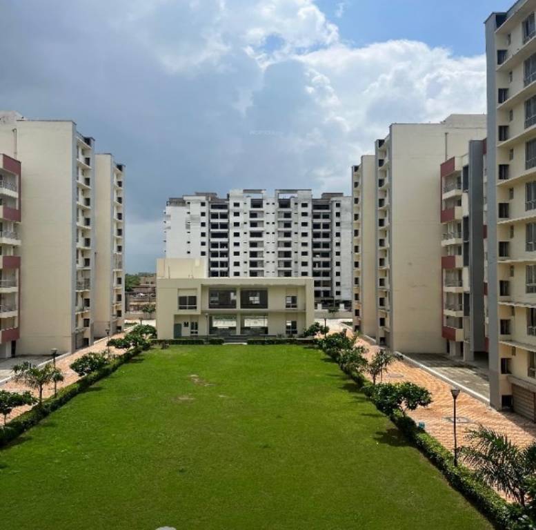  aishbagh heights Landscaped Gardens