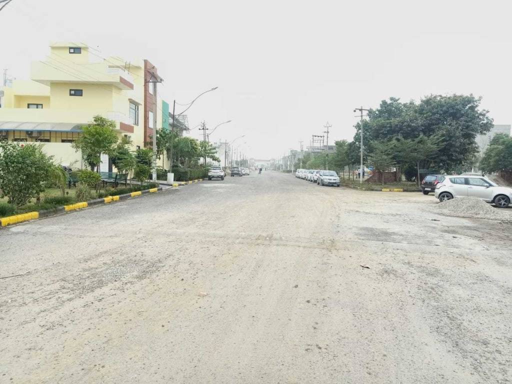 palm city Internal Roads