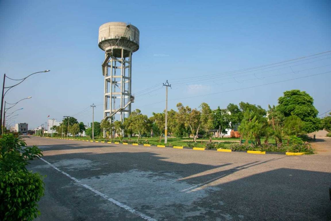 palm city Internal Roads & Footpaths